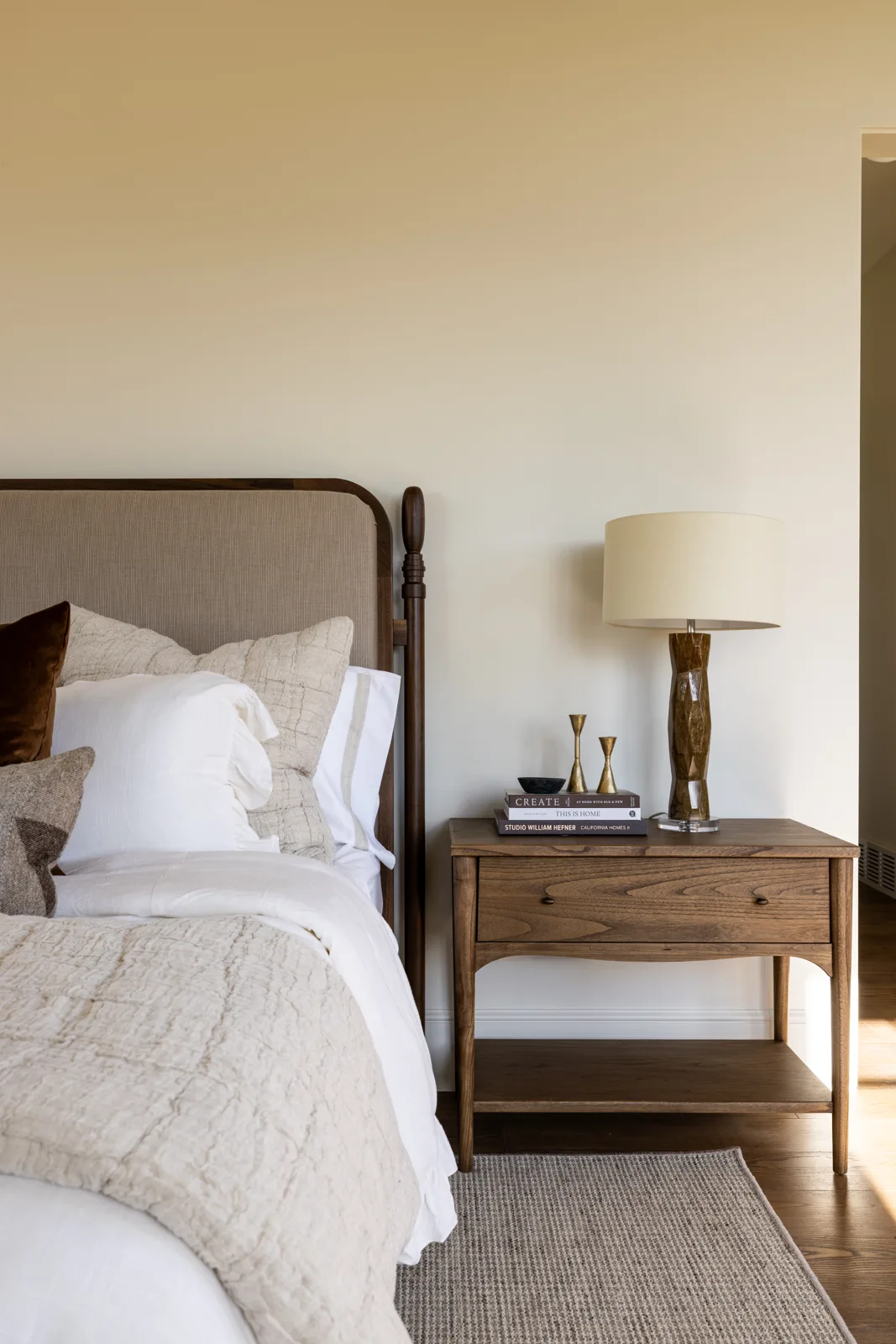 Linen Suite, Interior designer