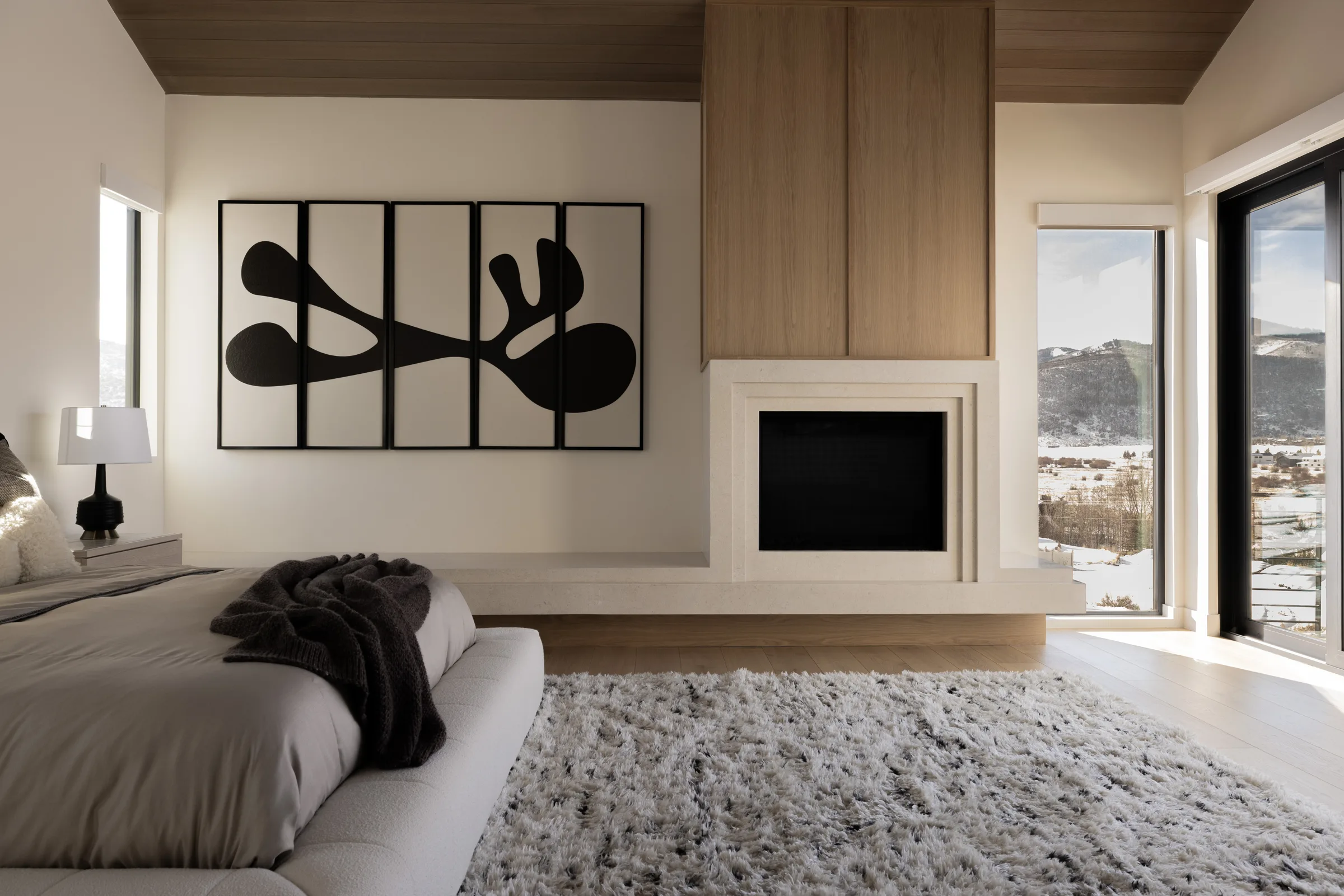 Ridge House, Living room
